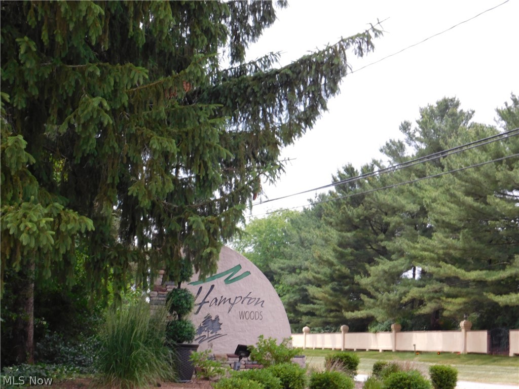 Hampton Ridge Condo - Residential