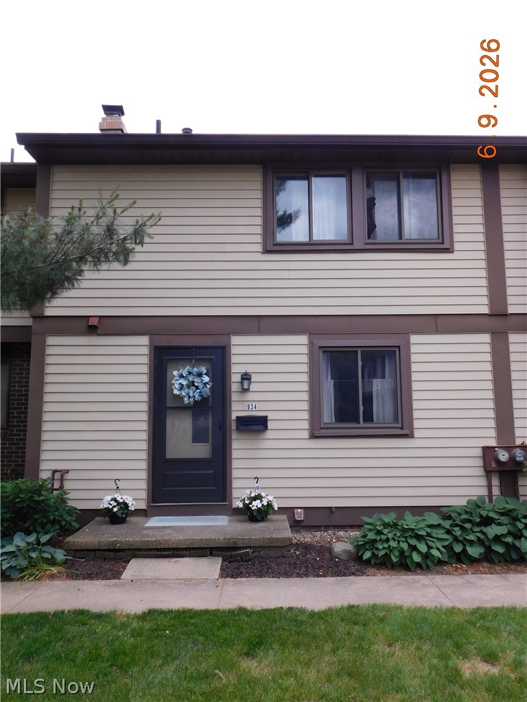 Hampton Ridge Condo - Residential