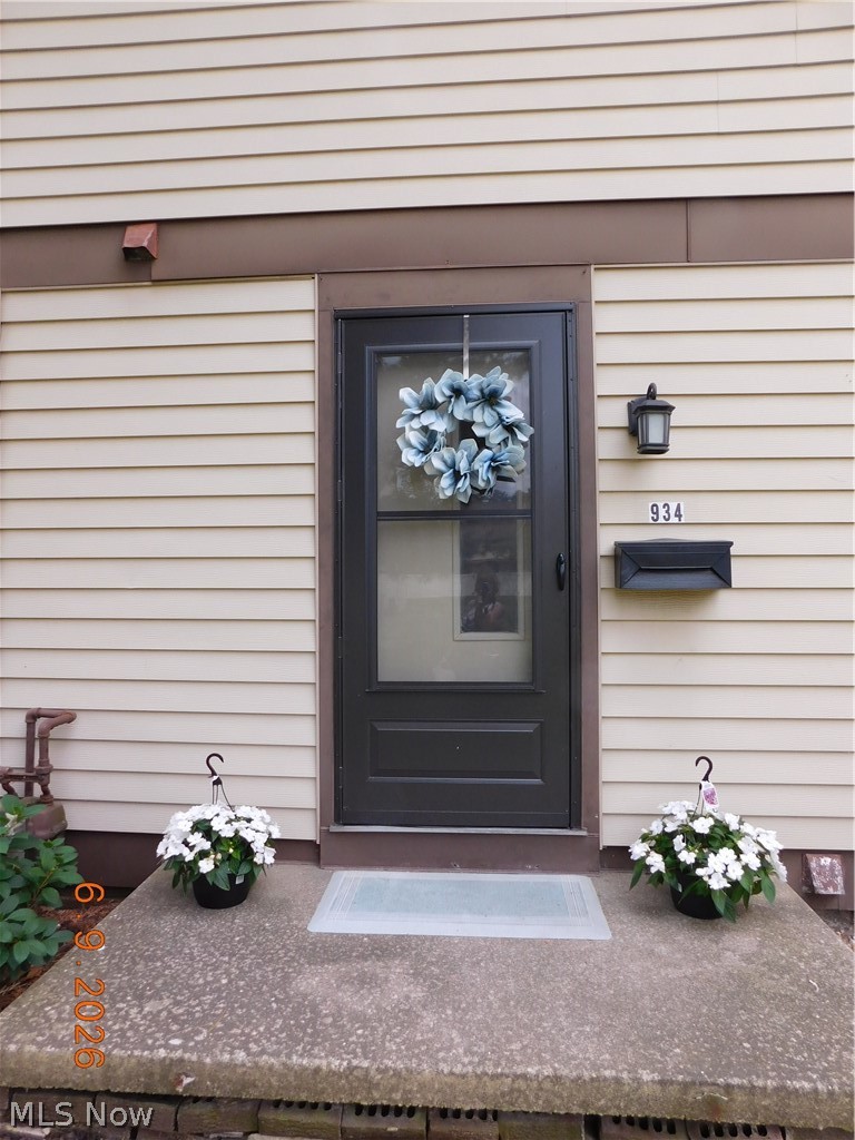 Hampton Ridge Condo - Residential