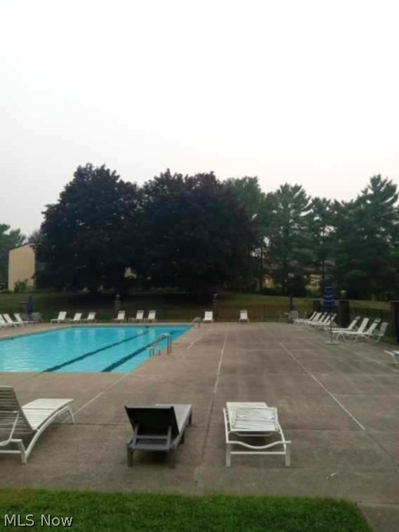 Hampton Ridge Condo - Residential