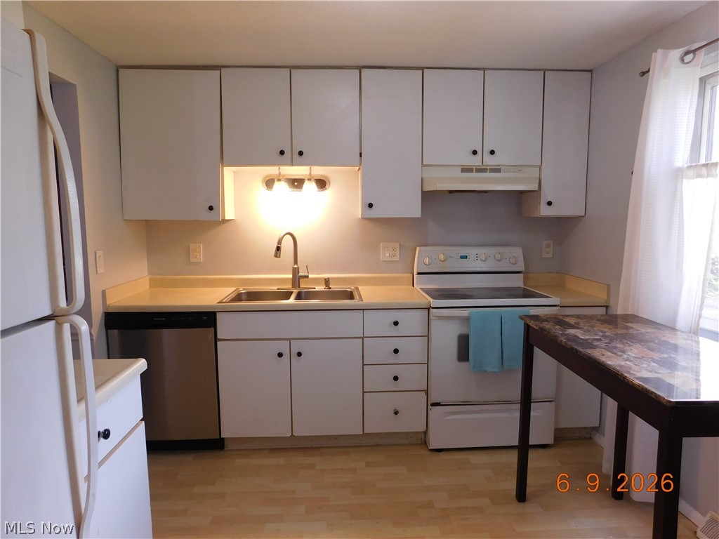 Hampton Ridge Condo - Residential