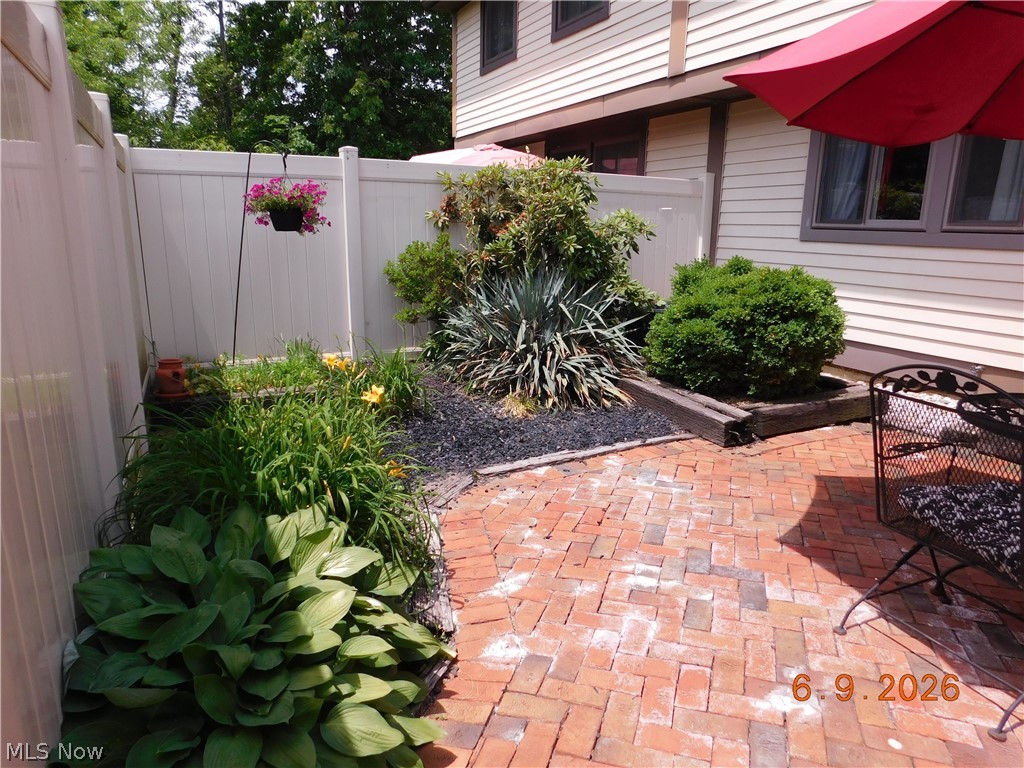Hampton Ridge Condo - Residential