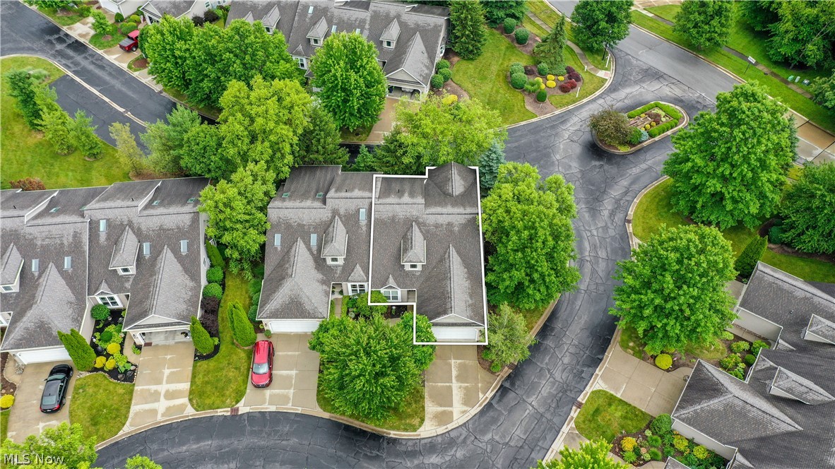 Villas/Waterford Xing Condo - Residential