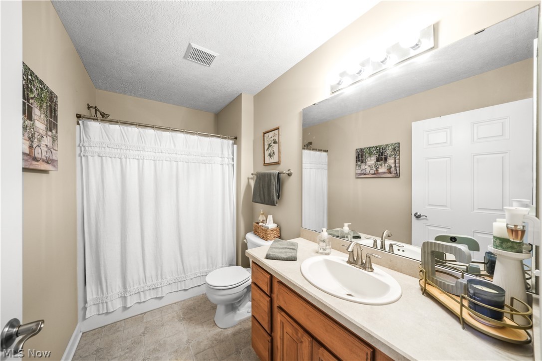 Villas/Waterford Xing Condo - Residential