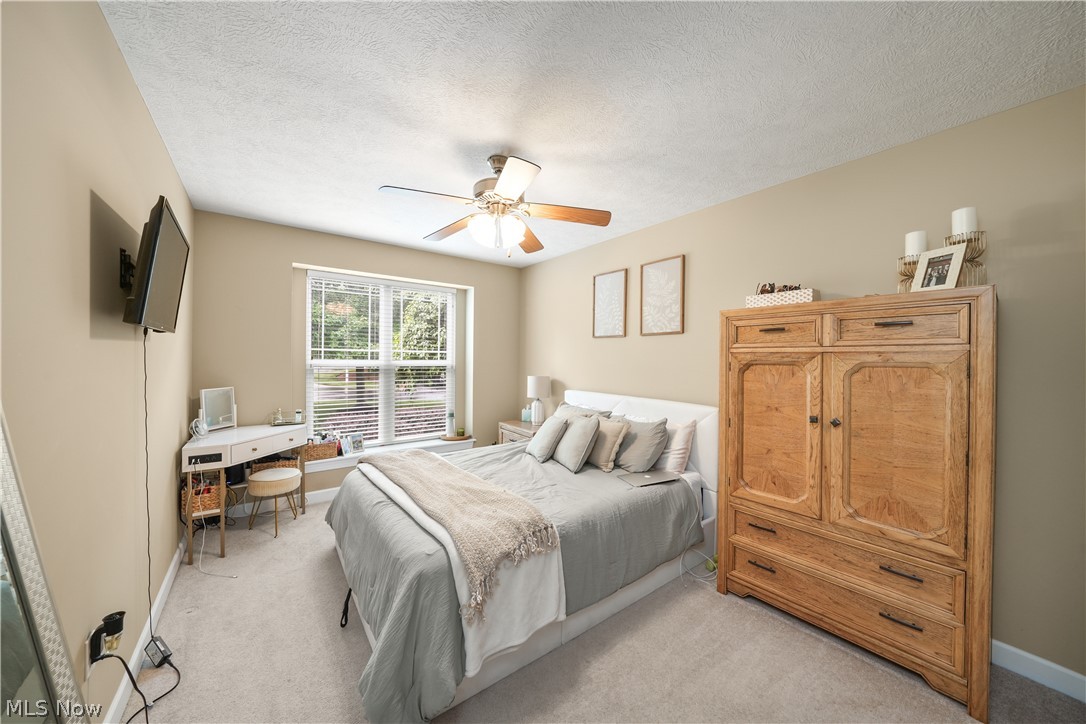 Villas/Waterford Xing Condo - Residential