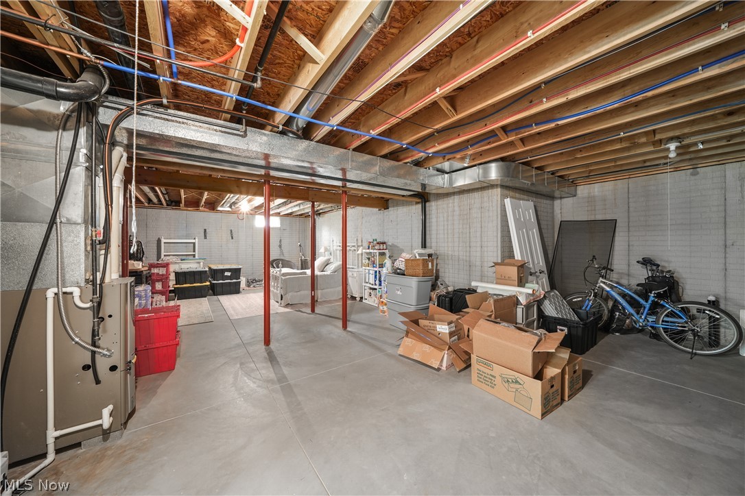 Villas/Waterford Xing Condo - Residential
