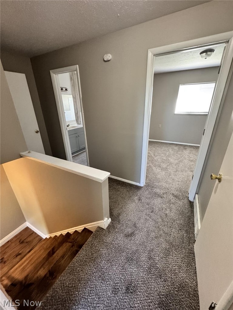 Banbury Village Condo - Residential