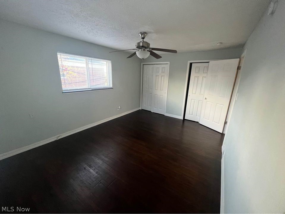 Banbury Village Condo - Residential