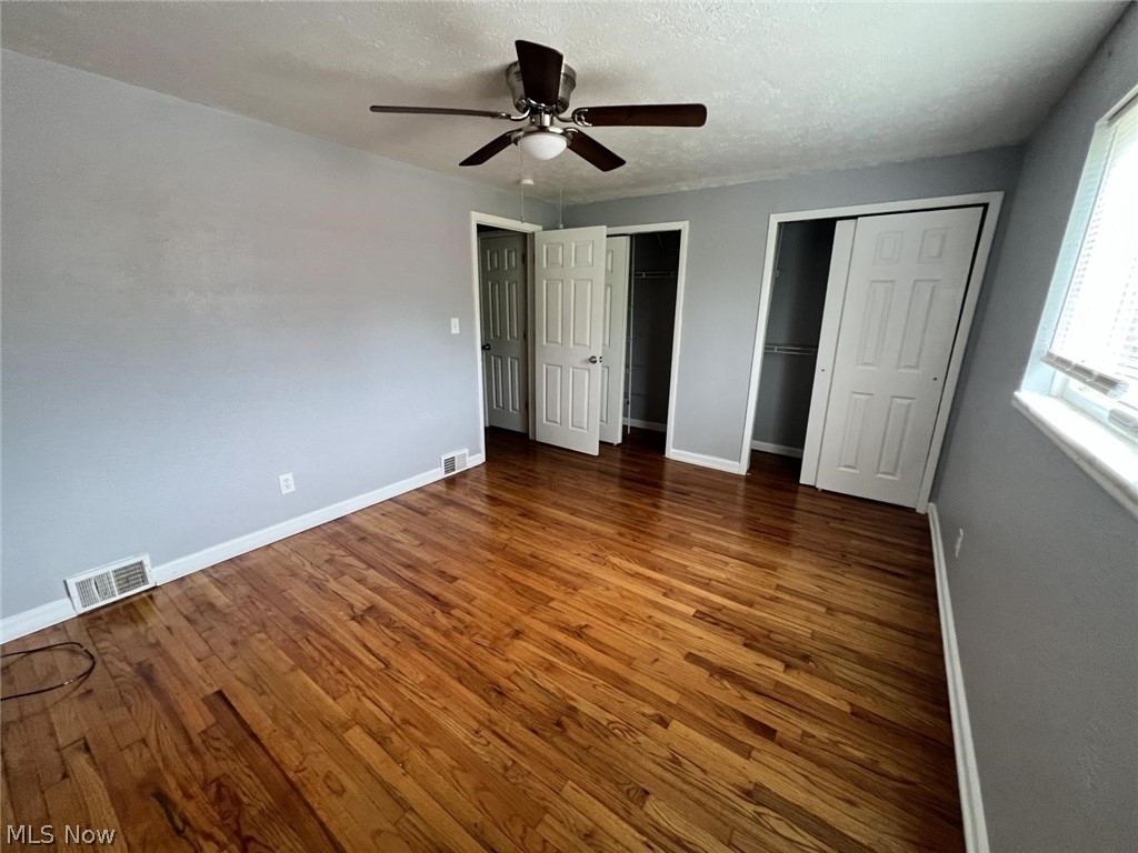 Banbury Village Condo - Residential