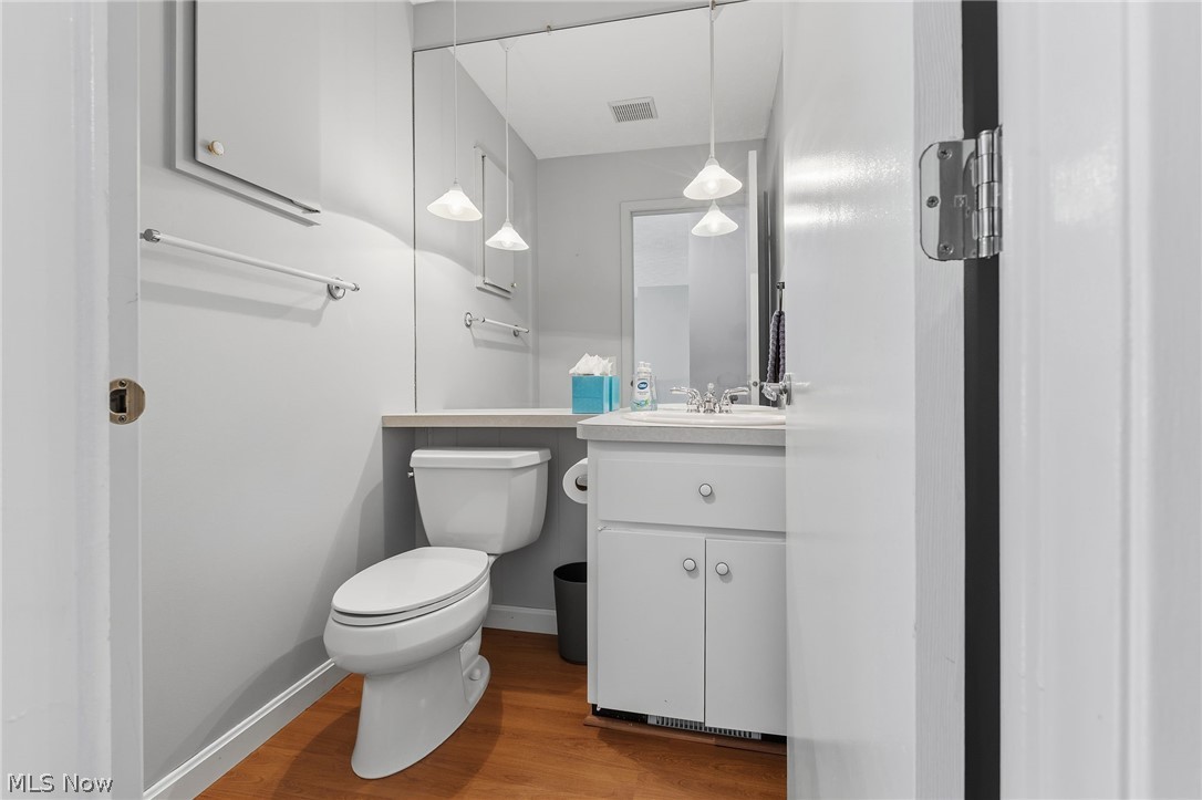 Creekside Condo - Residential