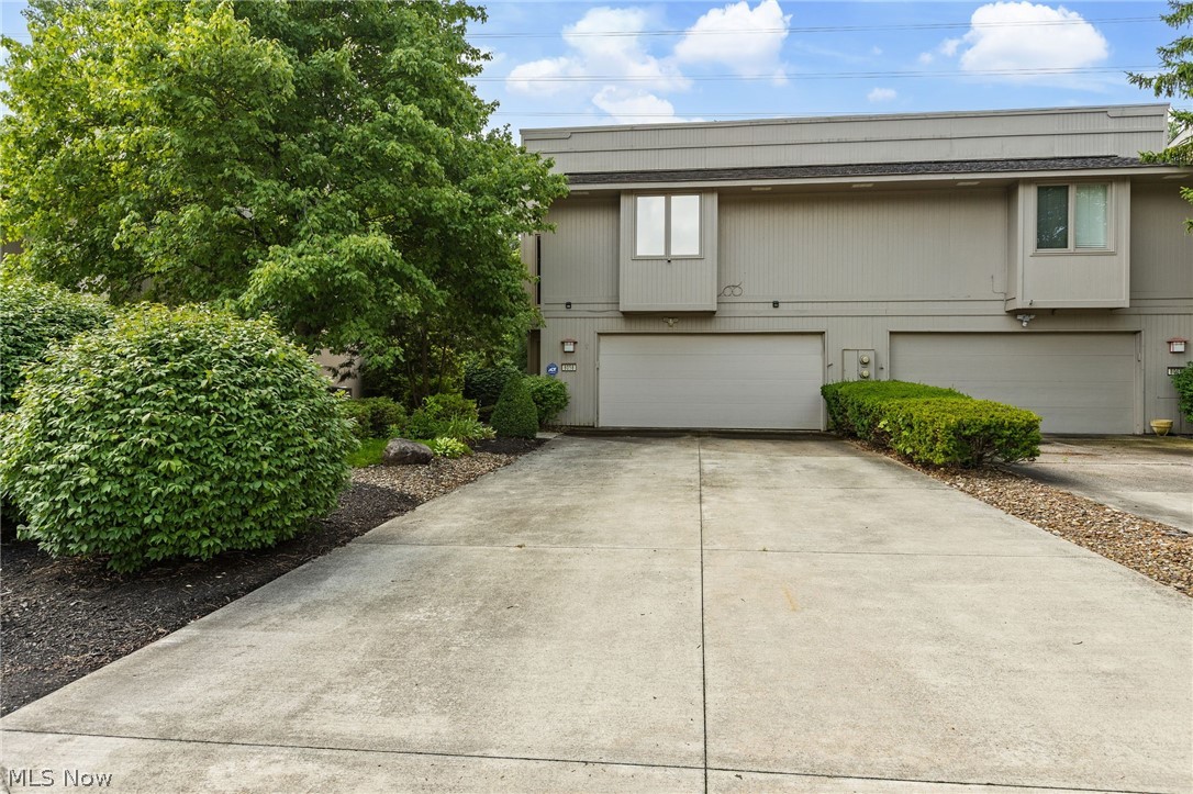 Creekside Condo - Residential