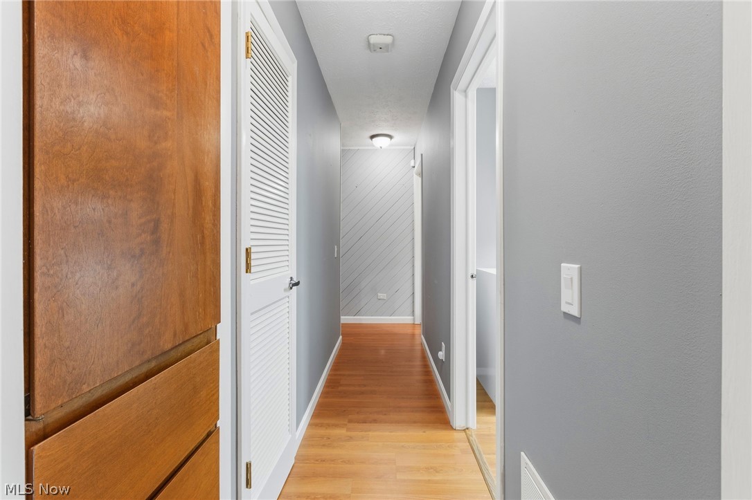 Creekside Condo - Residential