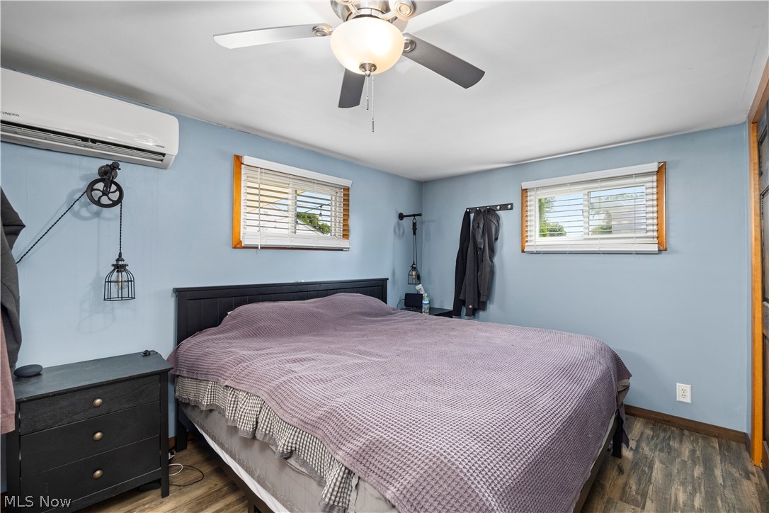 Sandusky Bus Mens Associa - Residential