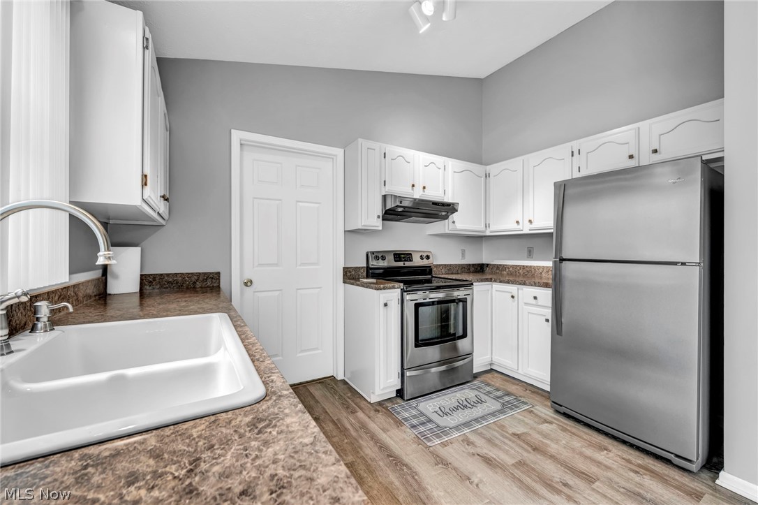 Avon Woods Condo Xii - Residential