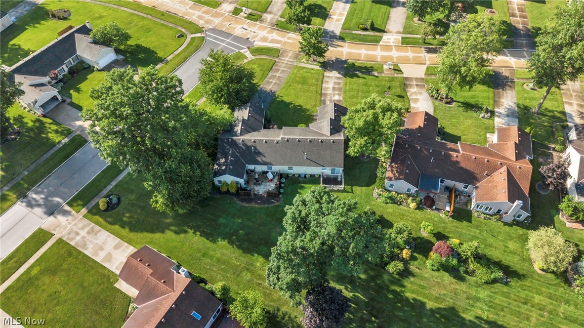 Avon Woods Condo Xii - Residential