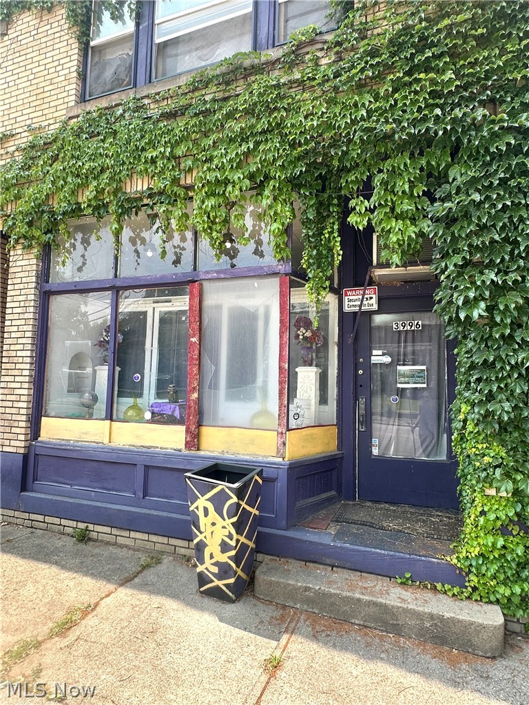 Reid Estate - Commercial Sale