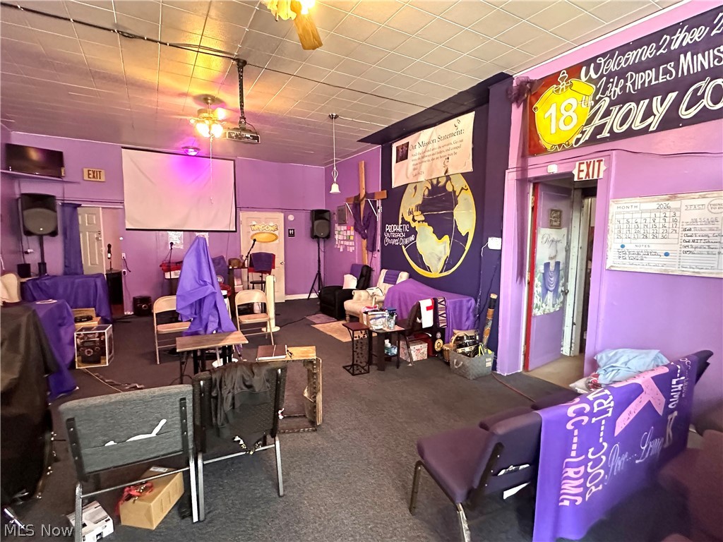 Reid Estate - Commercial Sale