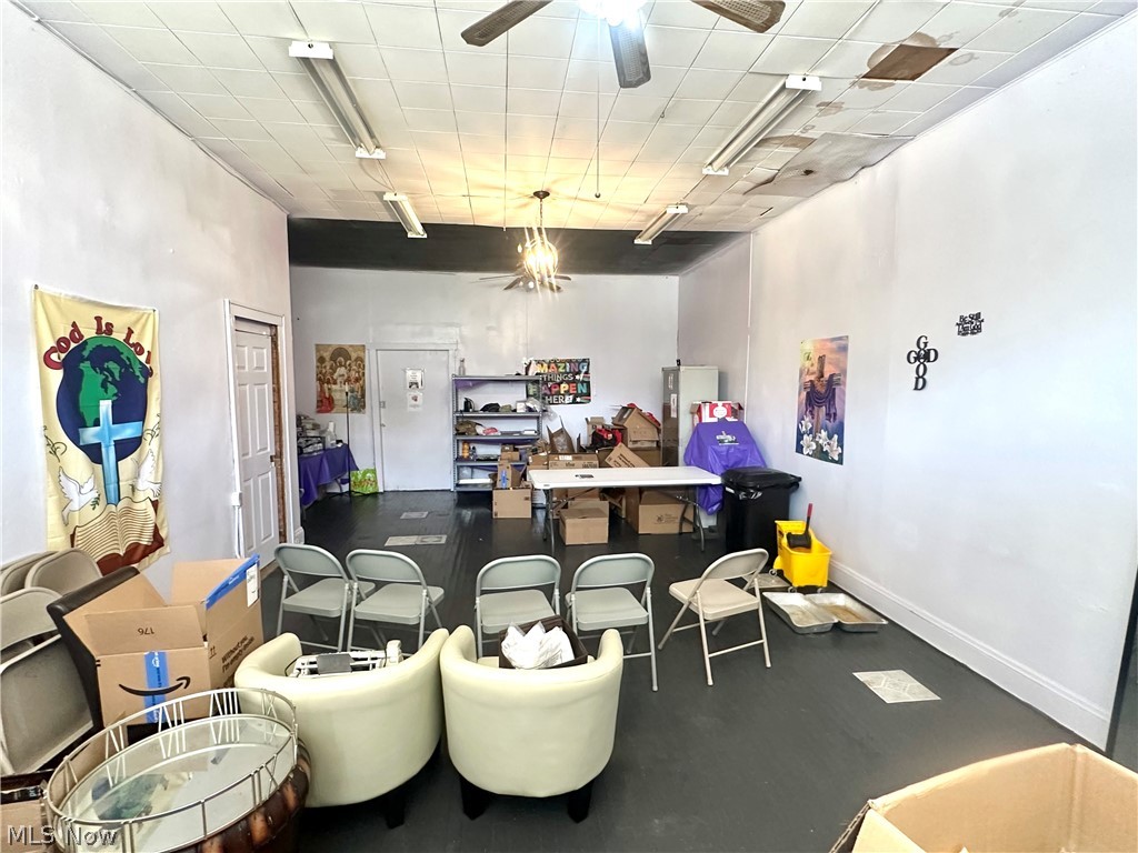 Reid Estate - Commercial Sale