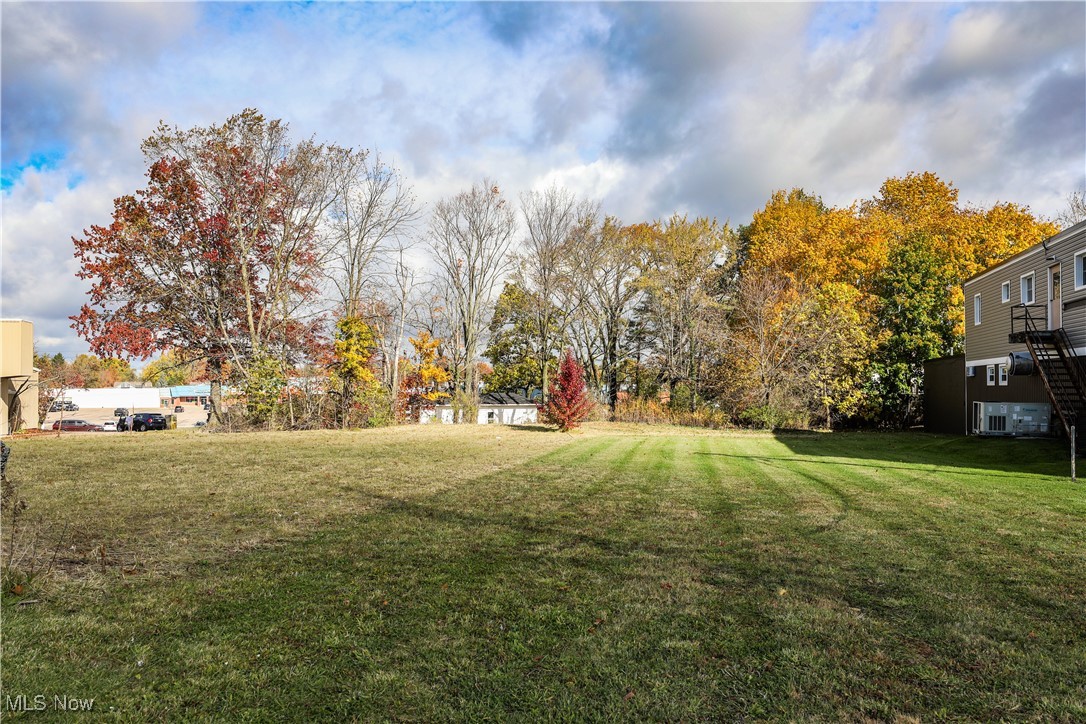 Brugmann Acres - Land