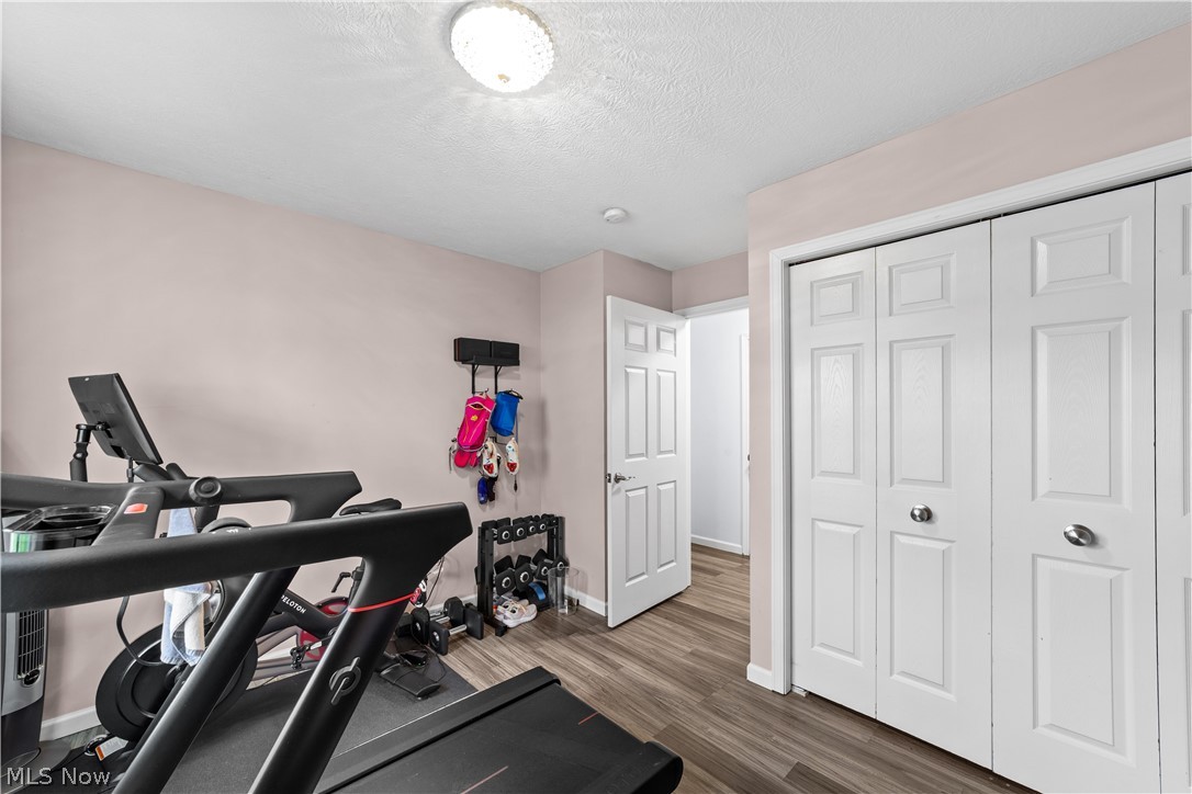 Lenox Square Condo Ph 04 - Residential