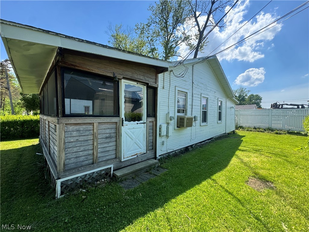 Log Cabin - Residential