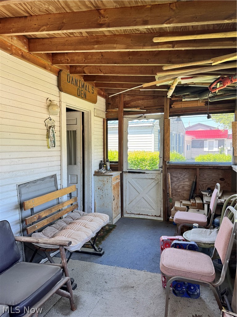 Log Cabin - Residential