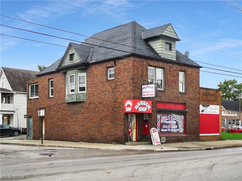 Prime Mixed-Use Opportunity!

This versatile commercial building offers the perfect blend of business and residential space. The first floor is currently set up as a fully functional barbershop, featuring an open layout with excellent visibility and strong street presence — ideal for attracting steady foot traffic.

Upstairs, you’ll find a spacious apartment with generous living areas, providing comfortable on-site living or additional rental income potential. Whether you’re an owner-operator looking to live above your business or an investor seeking a dual-income property, this setup offers flexibility and strong upside.

Great opportunity to own a mixed-use property with built-in income potential — schedule your private showing today!