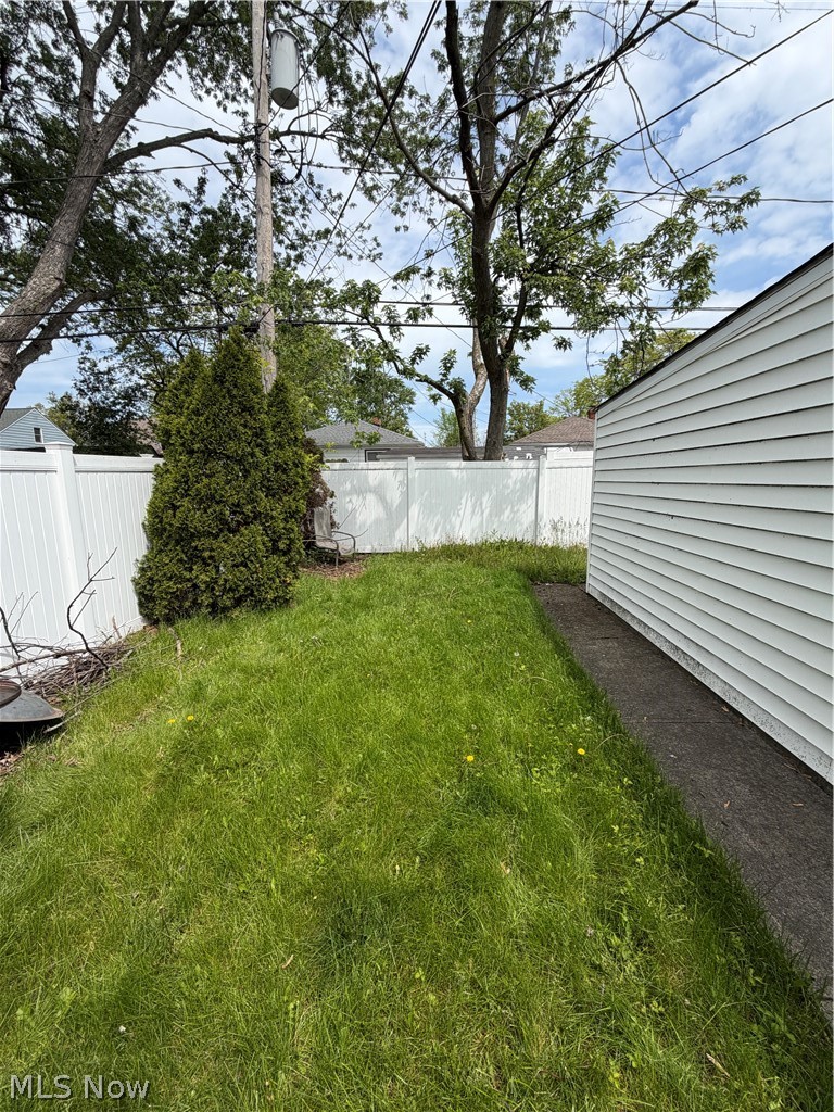 Ford Realty Cos Liberty 03 - Residential
