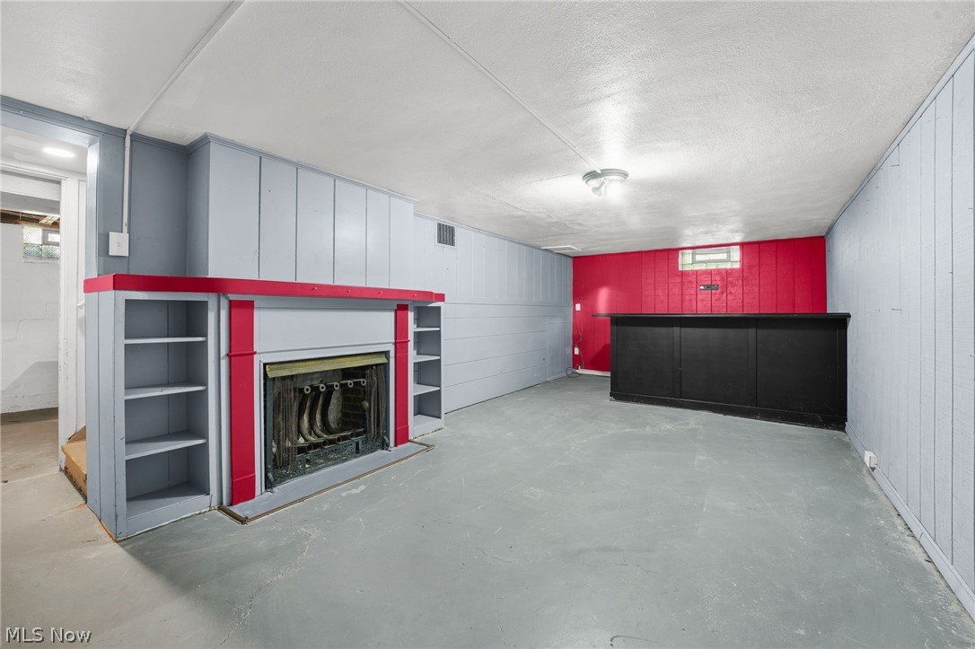 Lloyd Road - Residential