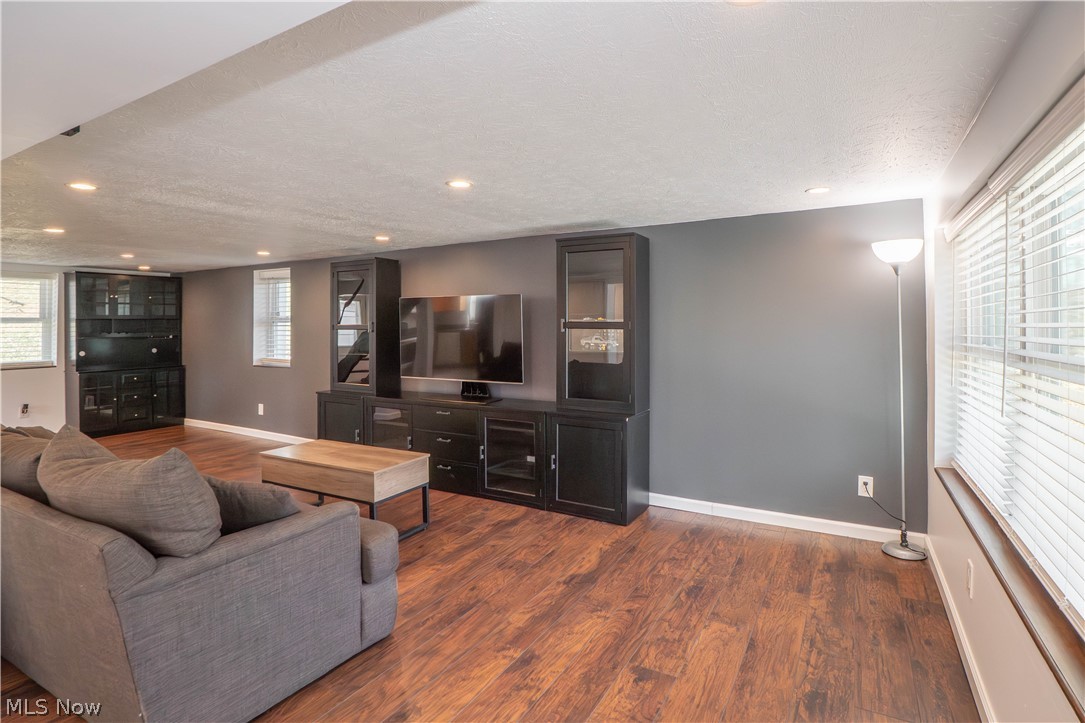 Hazelwood Acres - Residential