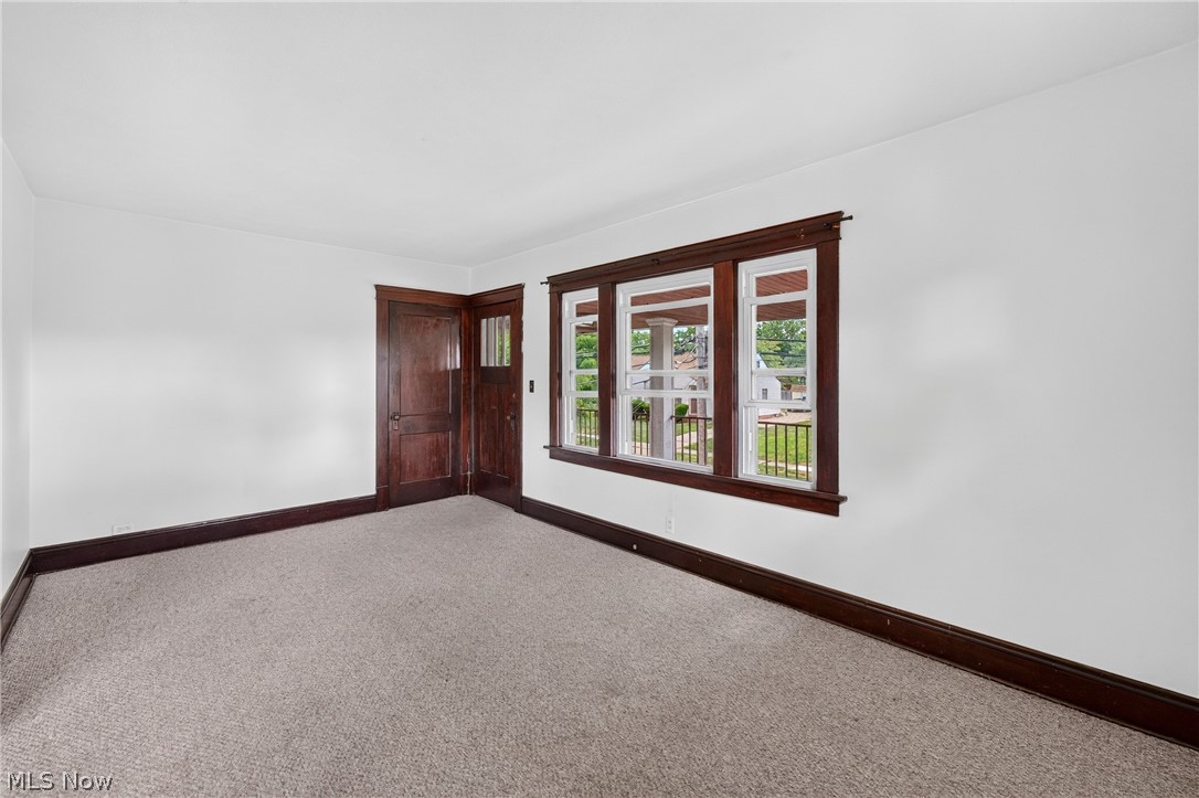 Seltzer-Round Cos Garfield Park - Residential Income