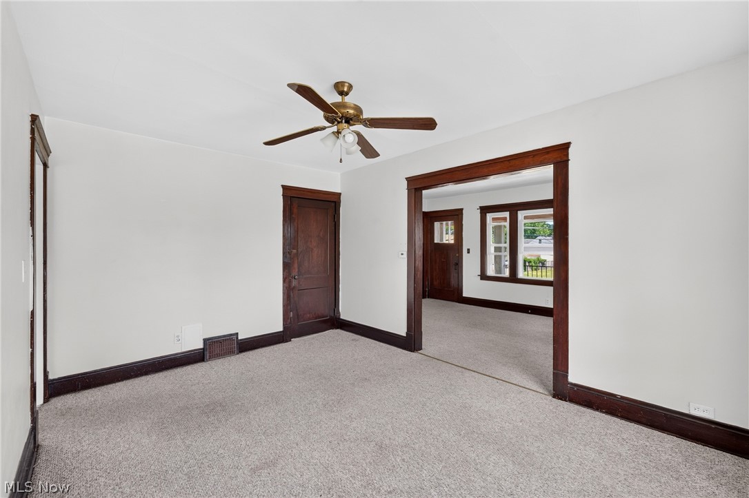 Seltzer-Round Cos Garfield Park - Residential Income