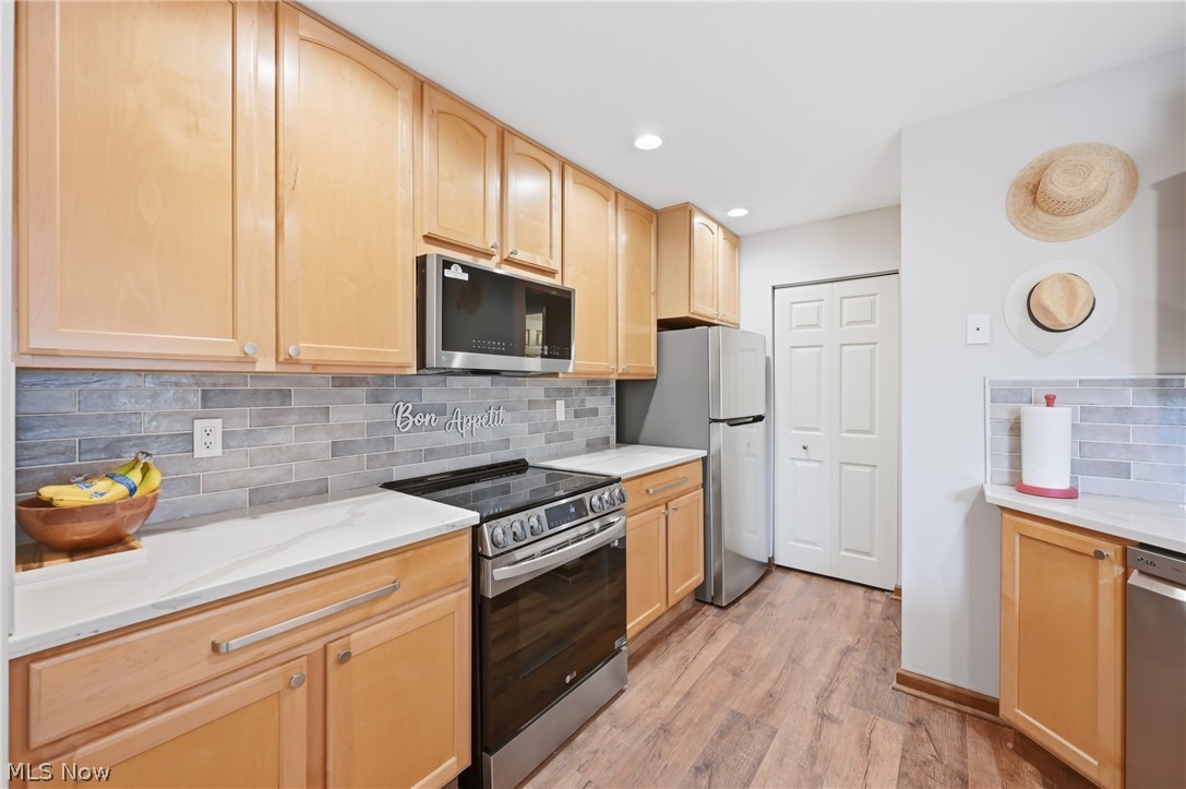 Arrowhead Bay Condo - Residential