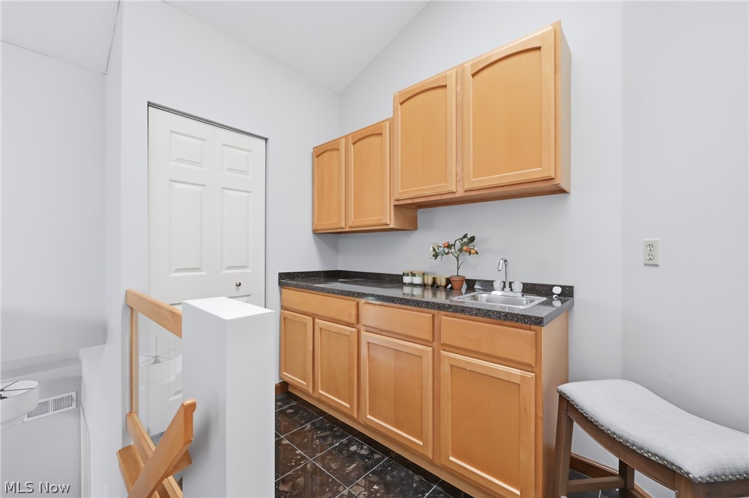 Arrowhead Bay Condo - Residential