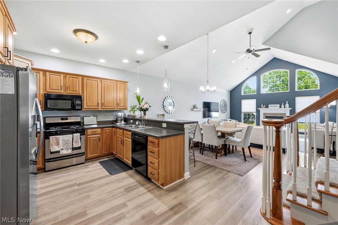 Shepherds Glen Condo - Residential