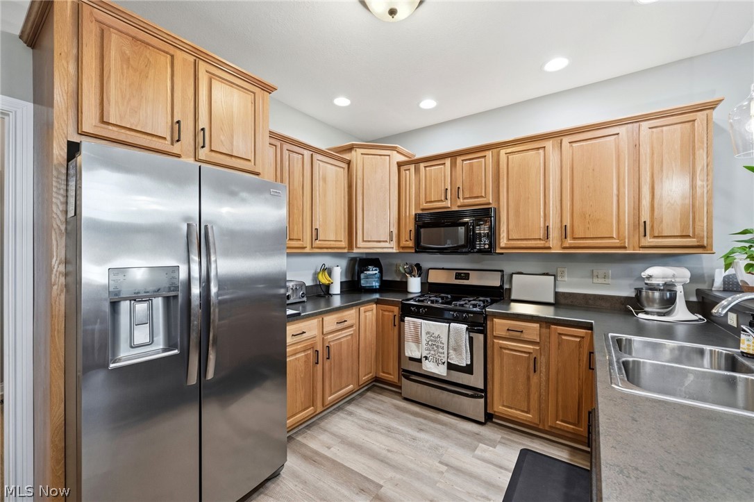 Shepherds Glen Condo - Residential