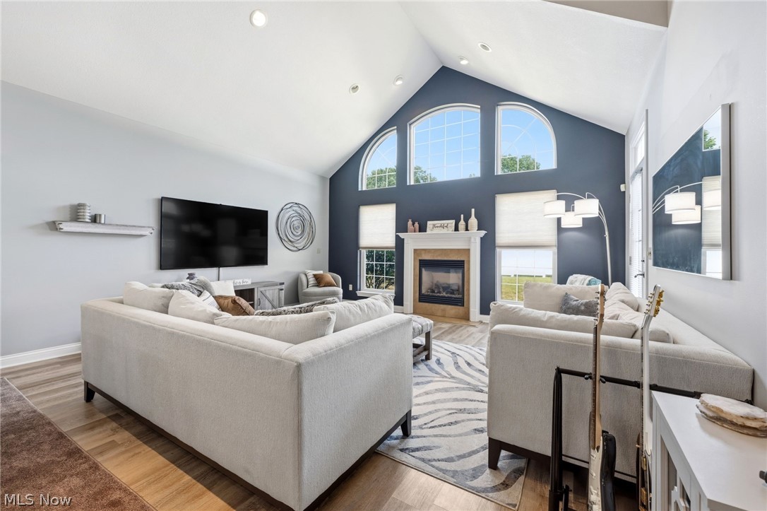 Shepherds Glen Condo - Residential