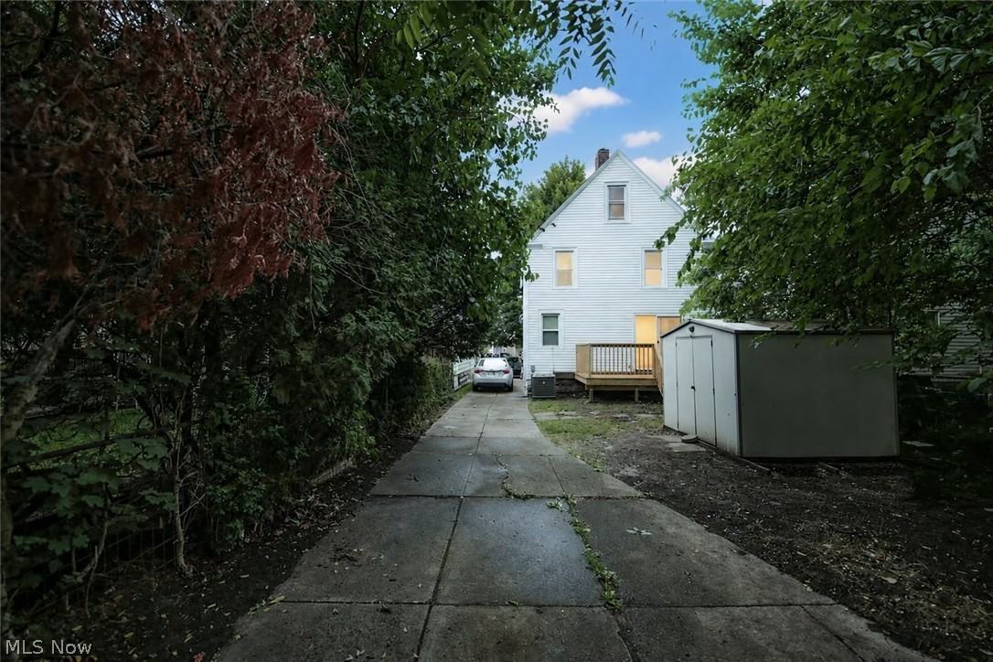 Frank E Bliss - Residential