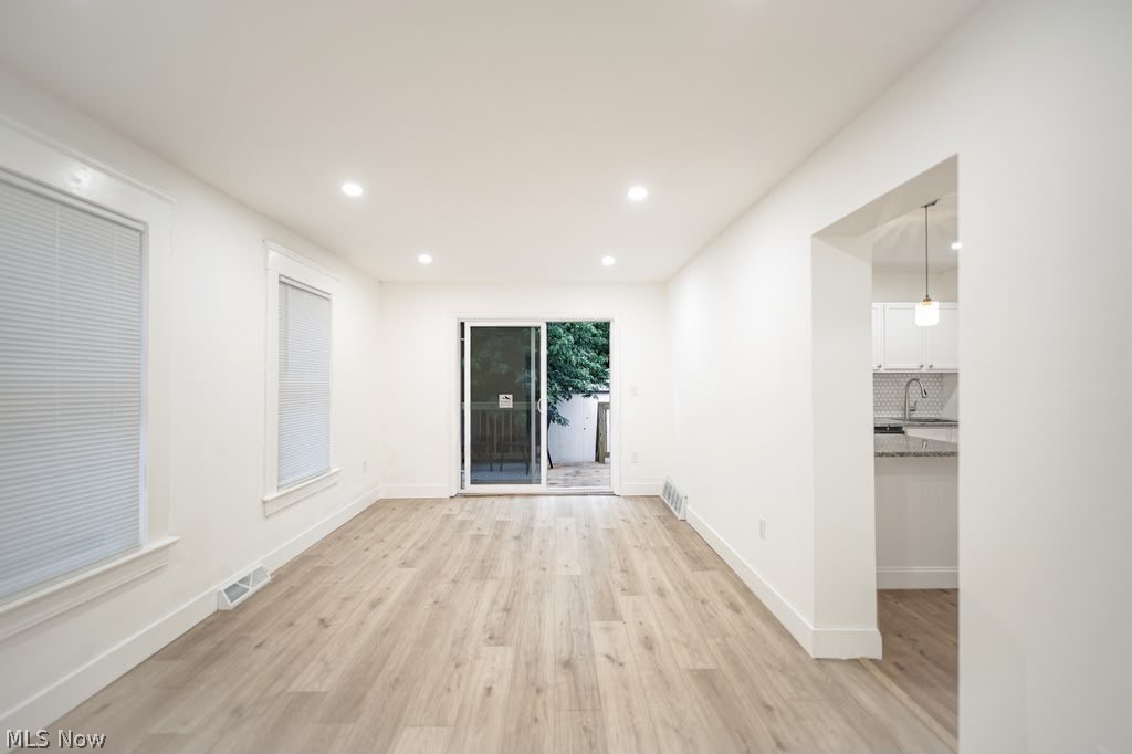 Frank E Bliss - Residential
