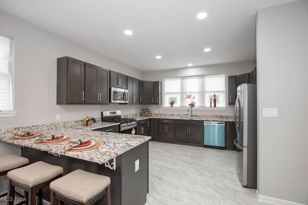 Southington Manor II - Residential