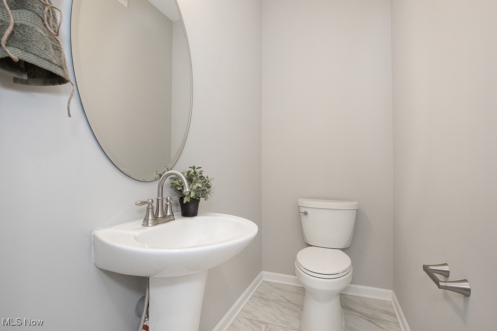 Southington Manor II - Residential