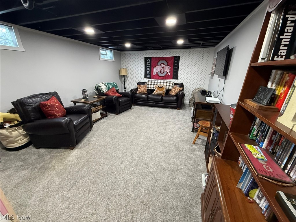 Holderbaums First Add - Residential