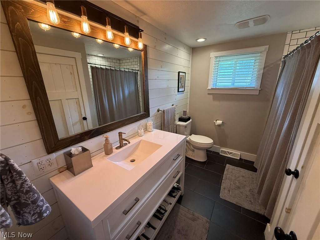 Holderbaums First Add - Residential