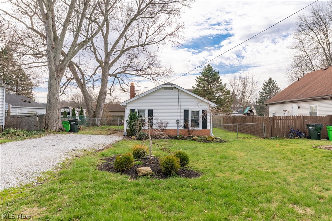 Picture-perfect starter home alert! This adorable 2-bedroom, 1-bath cottage at 3736 Louise St in Mogadore is as cute as can be and ready for its next chapter. Built in 1928 with loads of classic charm, this cozy single-story home offers approximately 798 sq ft of comfortable living space. Step inside to discover a completely updated interior featuring an open, vaulted beamed ceiling in the living room and beautiful vinyl plank flooring that adds warmth and modern appeal. The two bedrooms and full bath are nicely laid out for easy everyday living — perfect for first-time buyers, young professionals, or anyone dreaming of their first “home sweet home." Downstairs, you’ll find a full unfinished basement, offering tons of potential for future expansion, storage, or your own creative touch. An updated electric panle and new H2O. Outside, the manageable lot provides just enough yard space to enjoy without the hassle of high maintenance.
Priced to welcome new owners in Mogadore’s friendly community, this sweet little gem is move-in ready and full of possibilities. Whether you’re planting roots for the first time or looking for an affordable charmer, 3736 Louise St could be the one!
Don’t wait — schedule your showing today and fall in love with this darling starter home!