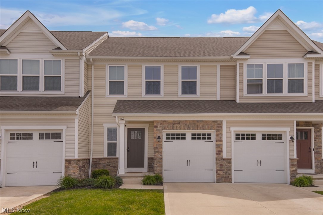 Come and view this beautiful townhome in Copley! This home is ideal for those looking for a low maintenance lifestyle and is located in the highly saught after Copley-Fairlawn school district. This property was built in 2022 and has three bedrooms, 3 full baths and one half bath. There is a maser bedroom and bath on the second floor in addition to a laundry area in close proximity to the second floor bedrooms. A finished lower level with a full bath adds another level of comfortability and is ideal for entertaining guests. Seller is providing a home warranty through Old Republic, please call to schedule your private showing today!