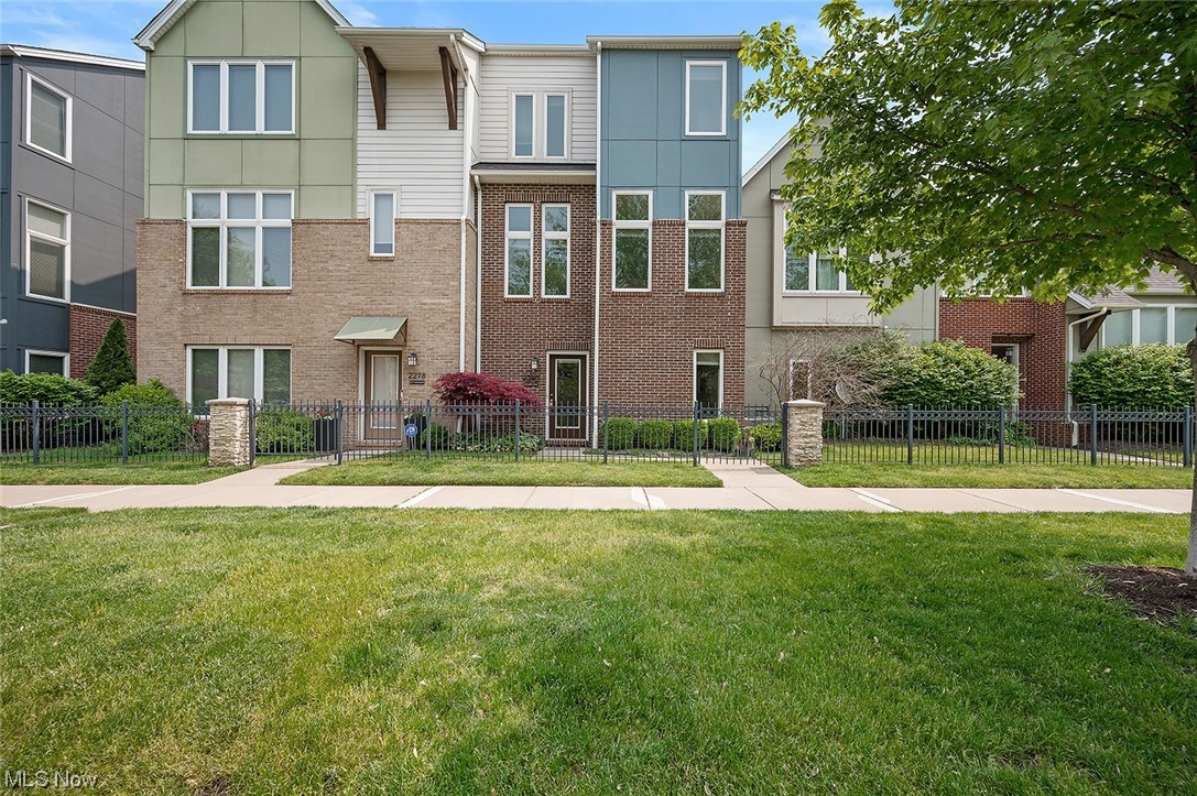 Built 2013 & in terrific condition, find this young Tremont townhouse in the great Bergen Village development on the northern edge of town. Around the corner find the amazing new paths to walk/run/bike spanning from the industrial steelyards to the Great Cuyahoga River then beyond. Moments from the many destinations within Tremont yet located where you can feel at HOME away from all the commotion.  Downtown CLE, sports venues, theatre district… only minutes away by vehicle.  Also close is Ohio City/ W25th corridor and Metro Hospital Campus.  Still not too far are Edgewater Beach & Park and University Circle for museums, culture and the orchestra.  
Inside 2280 City View Drive find bright, neutral & open space.  Tall ceilings & light flooring.  Quartz counters, stainless appliances, kitchen island, private rear balcony and attached 2 car garage (with add’l parking space).  The primary suite offers vaulted ceilings & much natural light, the guest suite has its own attached full bath, to