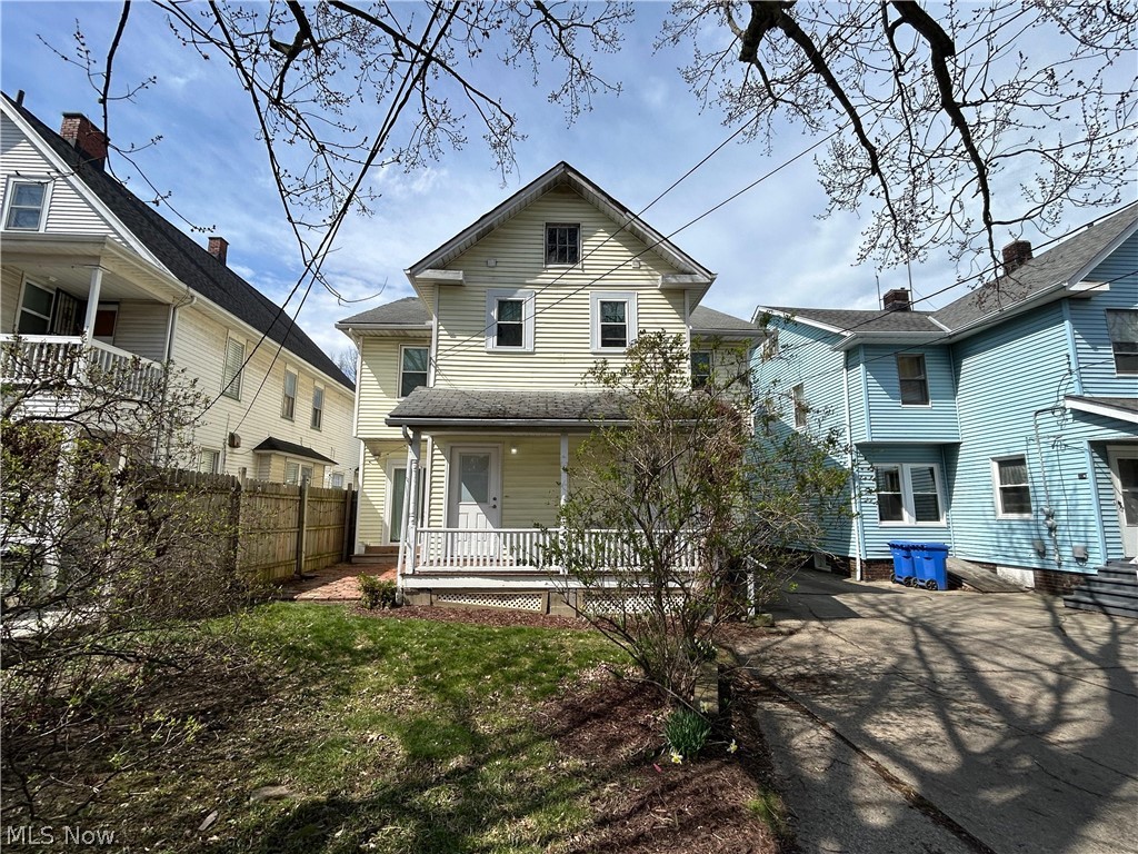 Edgewater - Residential Income