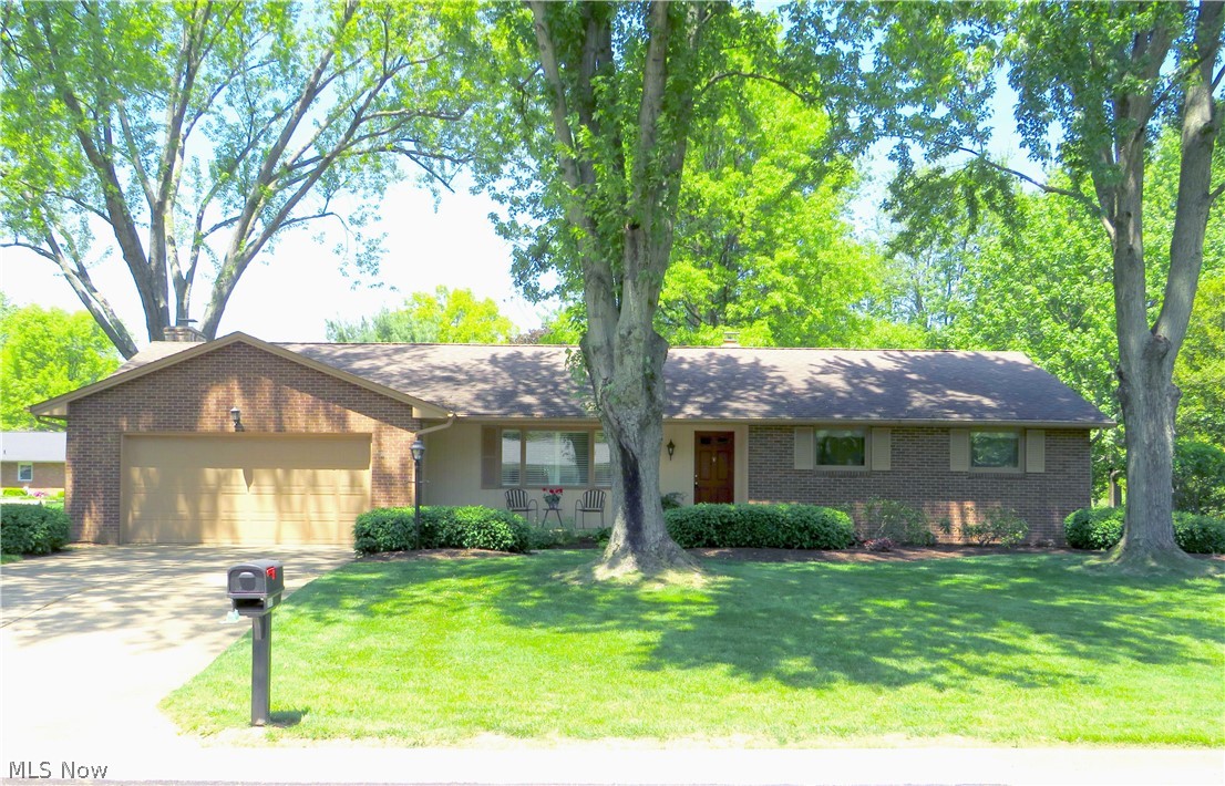 If you are waiting for an ALL Brick Paul Weber Ranch in Bob-O-Link - here it is!!  Outstanding 3 Bedrooms Up and One in Lower Level. 3 Bathrooms. Agent 
saw this property when purchased. Unbelievable all the professional updating, remodeling, and general improvements. New Roof, Furnace, Wood floors in remodeled family room, kitchen and dining room. There is a den that could be used for a private  dining room.  Large landscaped yard with lovely flower garden, private cement patio.  Larger two car garage with cement driveway. Well maintained First class updating with the help of interior designer. Wood shutters on some windows, two sets of washer and dryers conveys. 
 Agent has been in house for many events and has never wanted to leave. It is cozy, classy, warm, bright and inviting. 
Ask you agent for complete list of improvements.