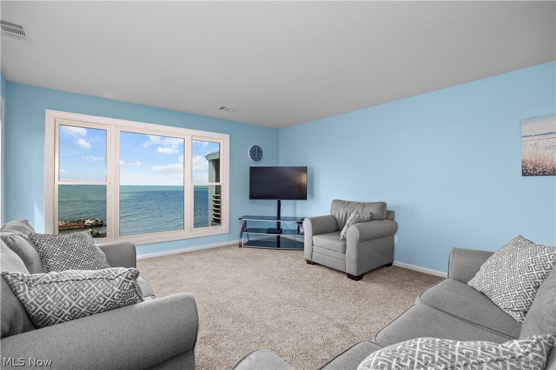 Beachwood Villas Condo - Residential