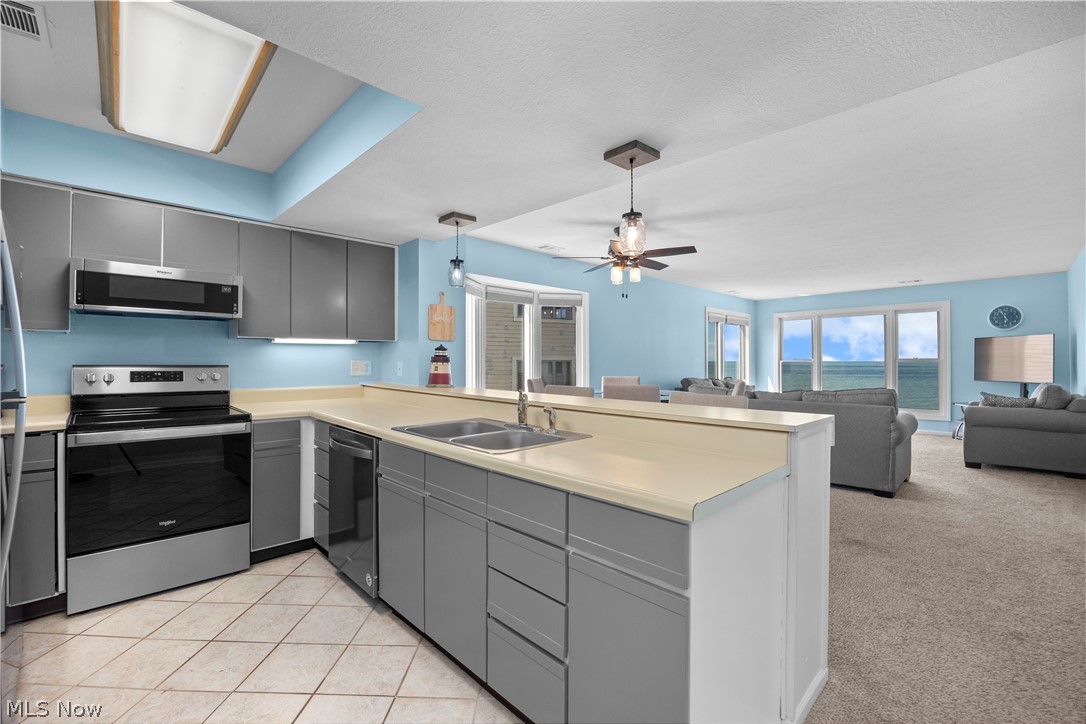 Beachwood Villas Condo - Residential